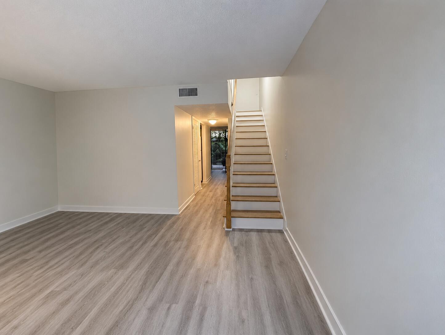 769 SE 1st Way 85