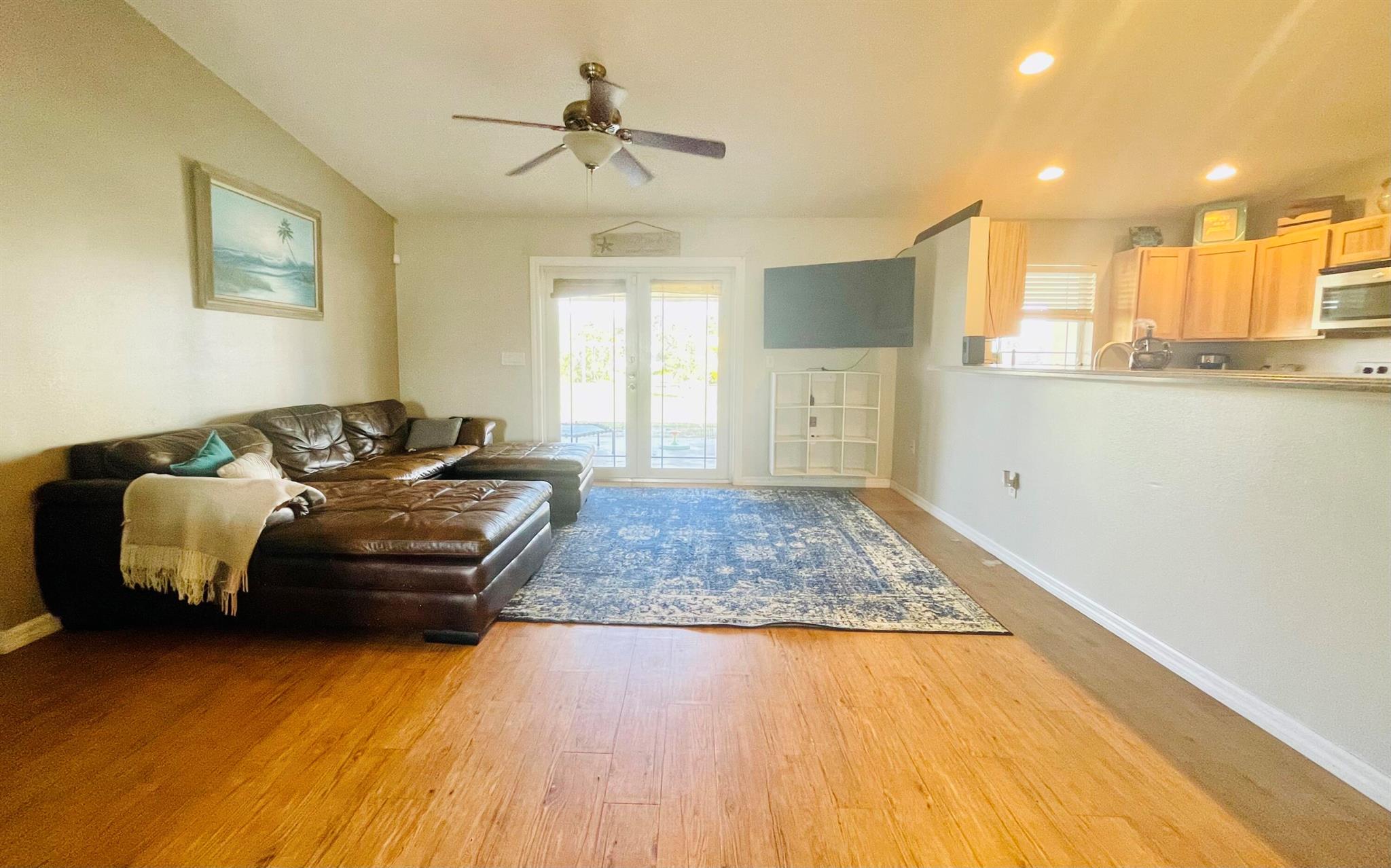 472 SW 86th Terrace