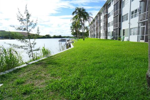 A home in Deerfield Beach