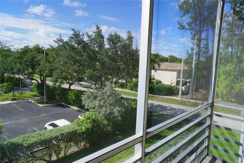 A home in Deerfield Beach