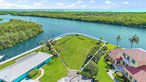 8595 SE Palm Street Hobe Sound FL 33455