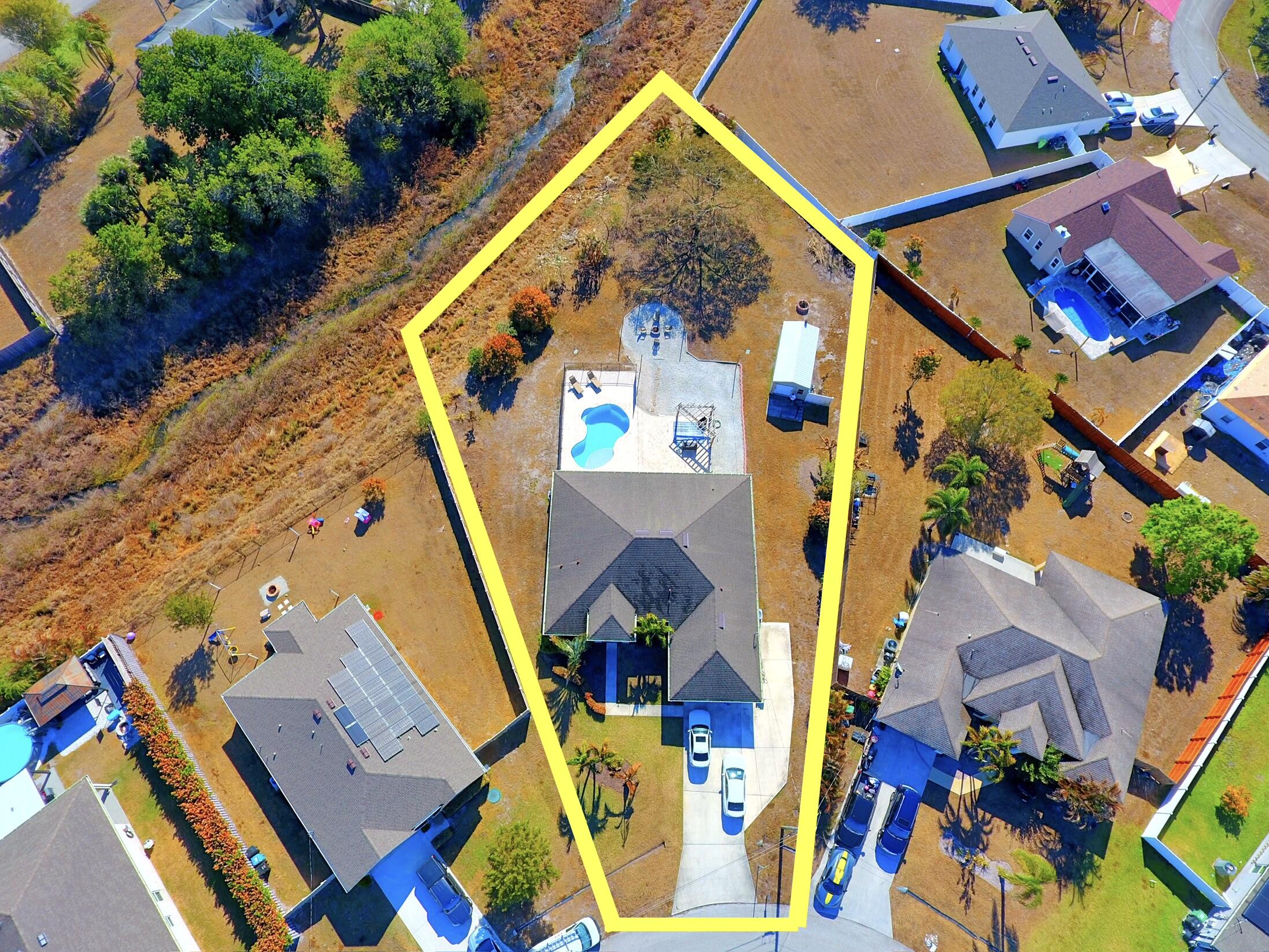 PORT ST LUCIE SECTION 33 - Residential