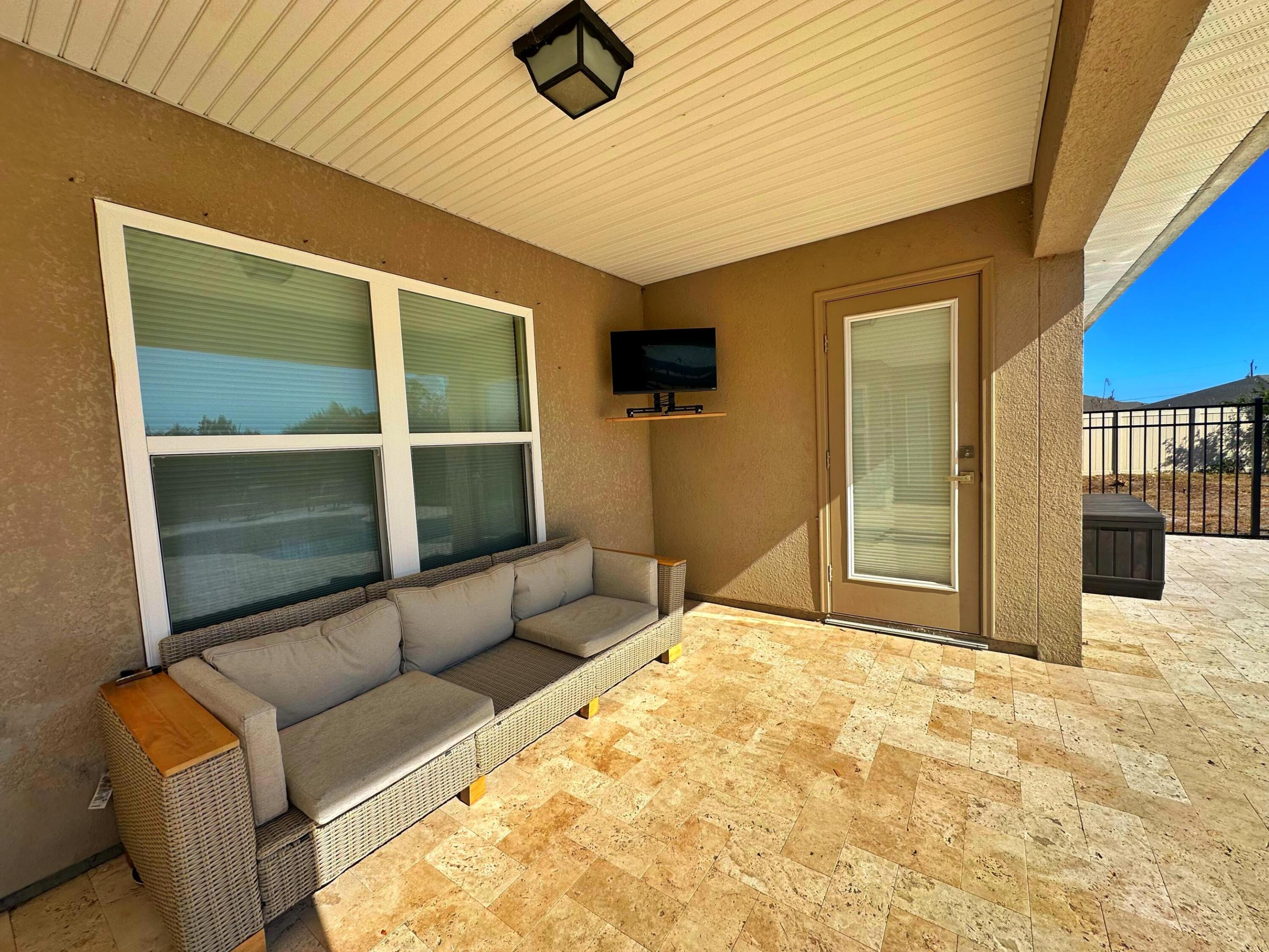 PORT ST LUCIE SECTION 33 - Residential