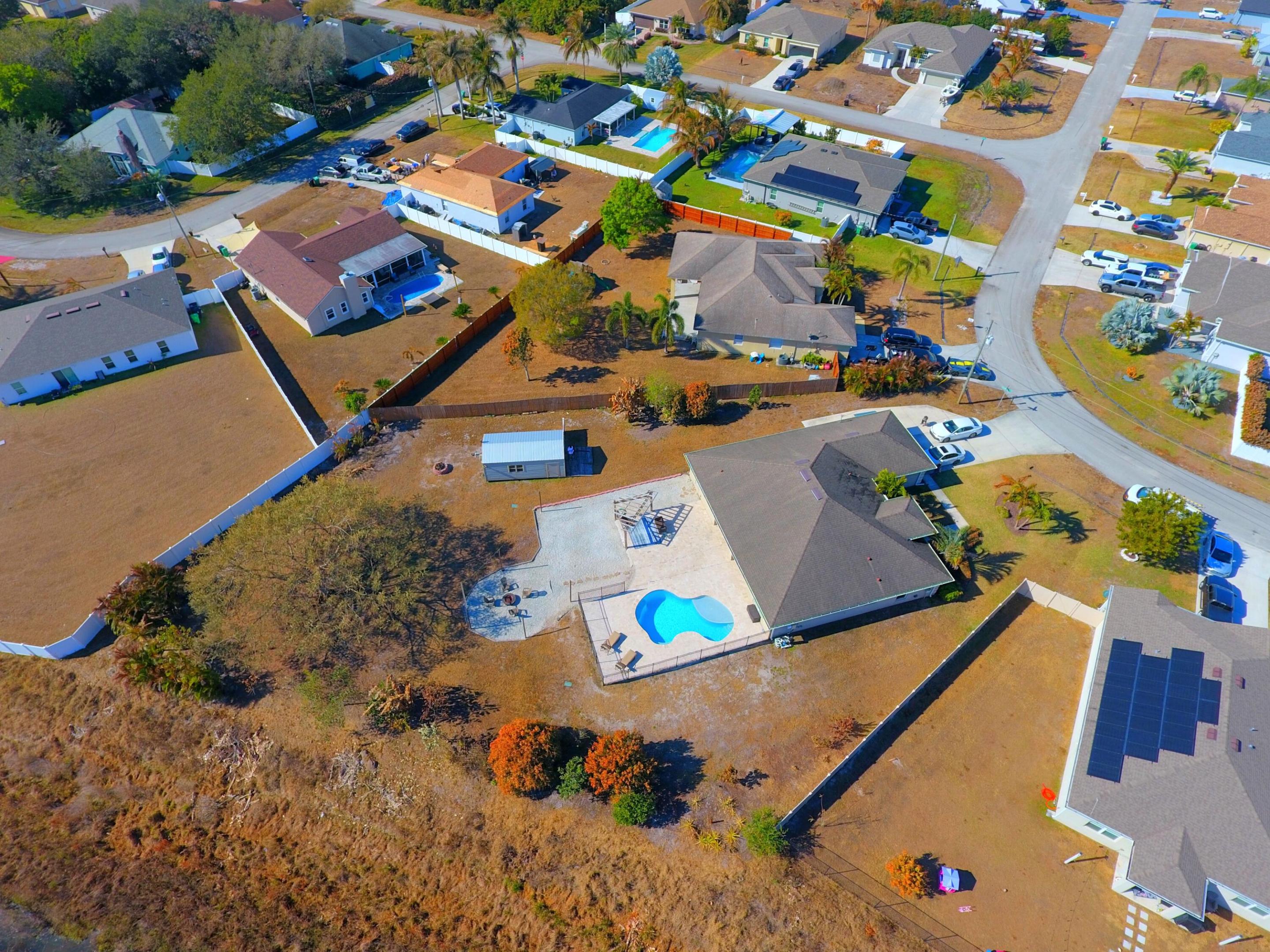 PORT ST LUCIE SECTION 33 - Residential