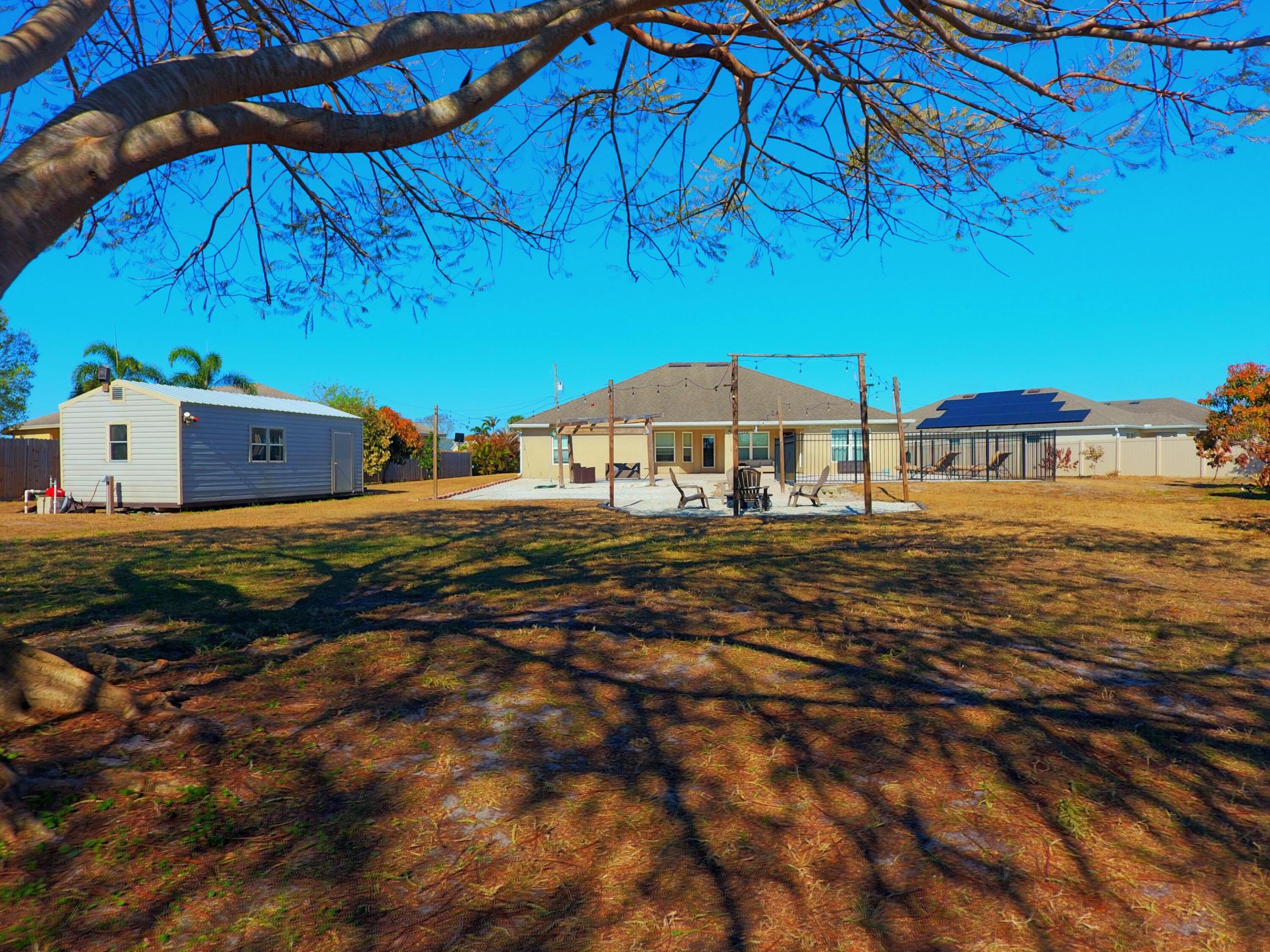 PORT ST LUCIE SECTION 33 - Residential