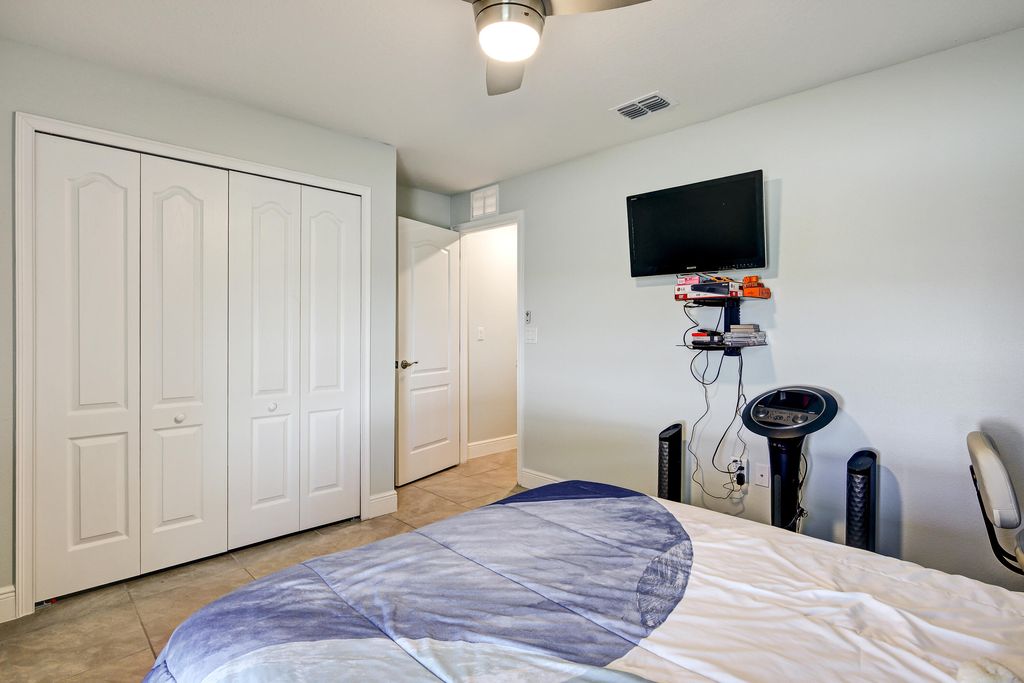 Photo of 110 Blackpool Way, Kissimmee, FL 34758 (MLS # B26013423)