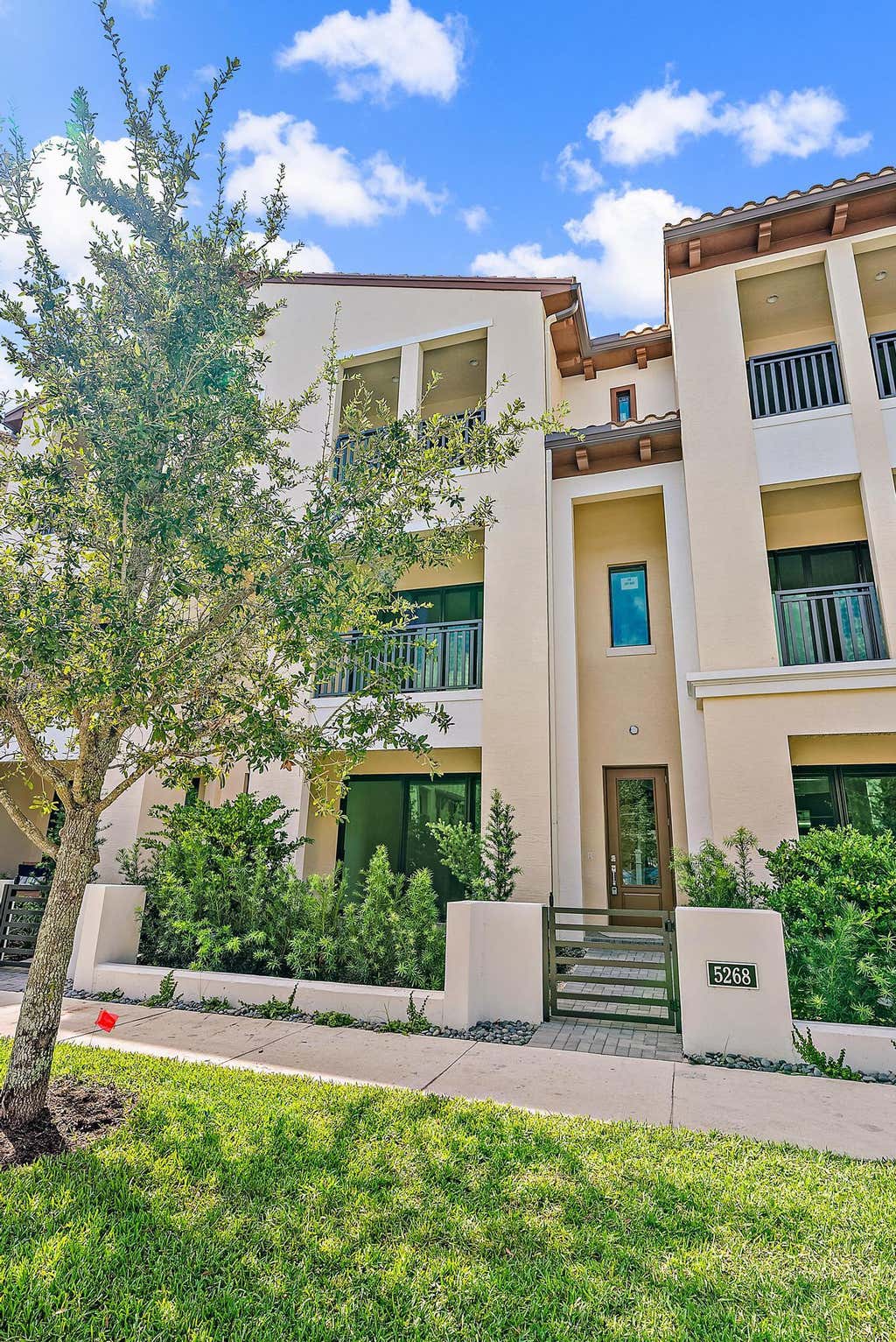 Photo of 5268 Beckman Terrace, Palm Beach Gardens, FL 33418 (MLS # B26058958)
