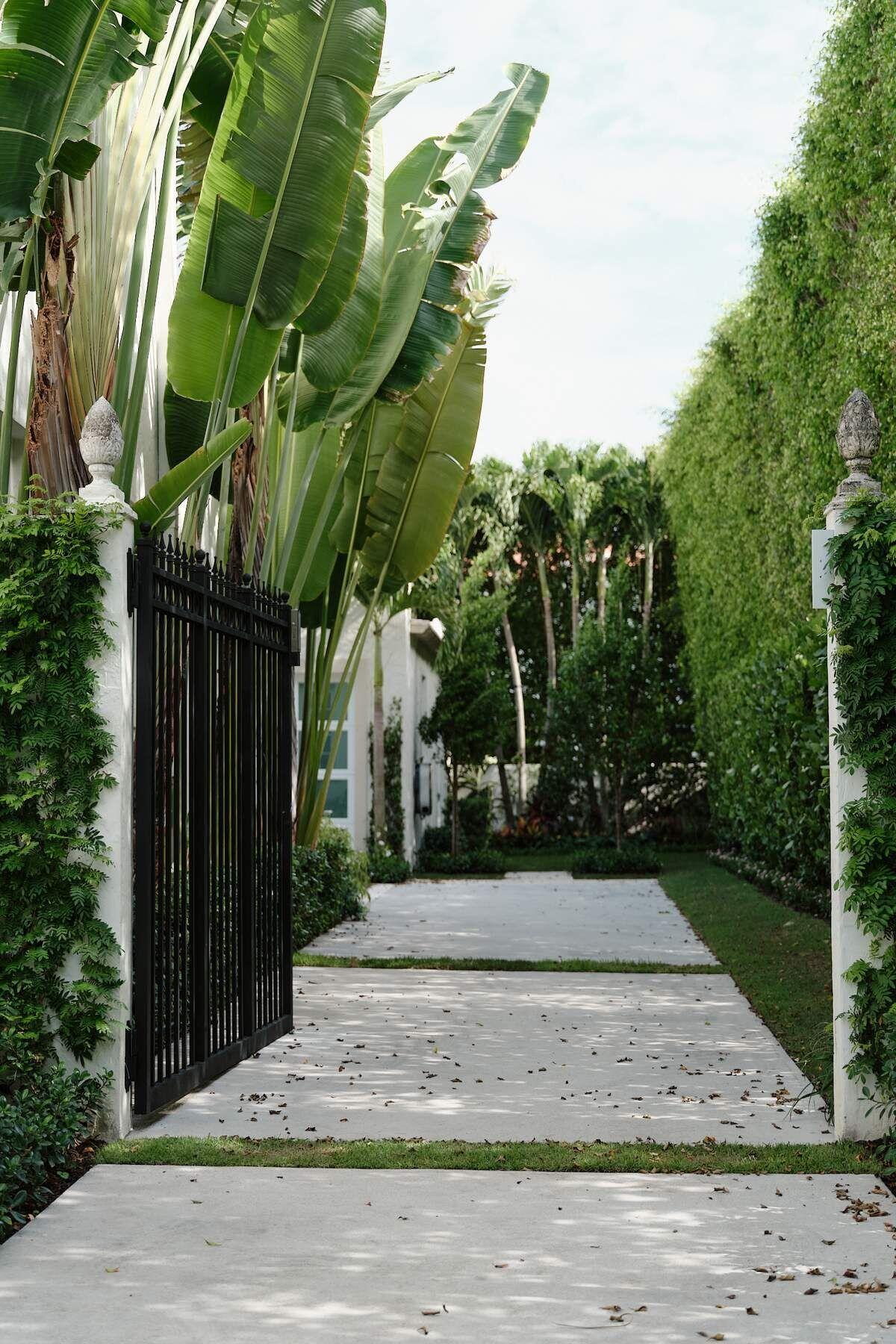 130 Brazilian Avenue