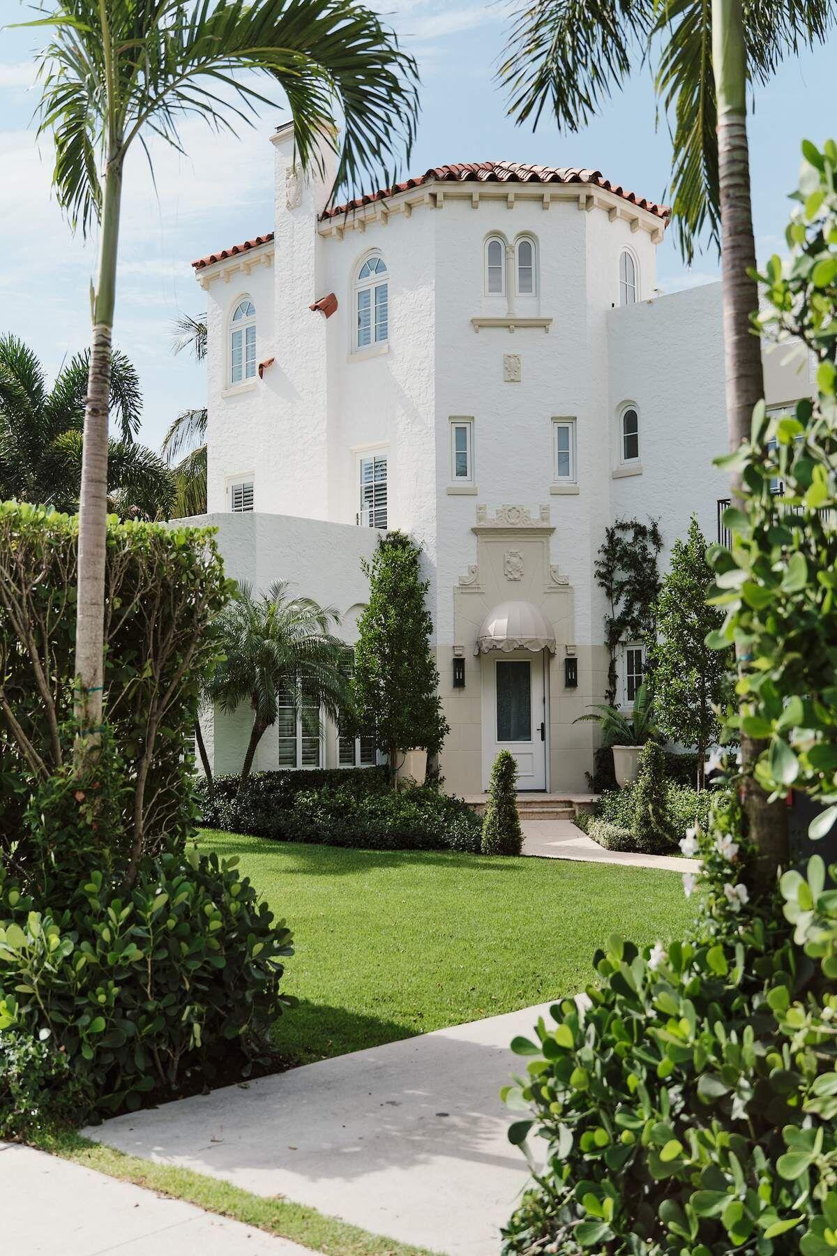130 Brazilian Avenue