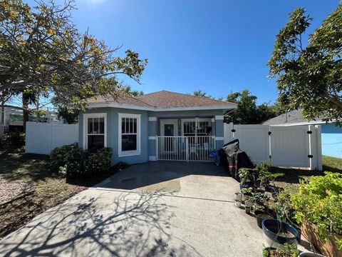 1006 22nd Street West Palm Beach FL 33407