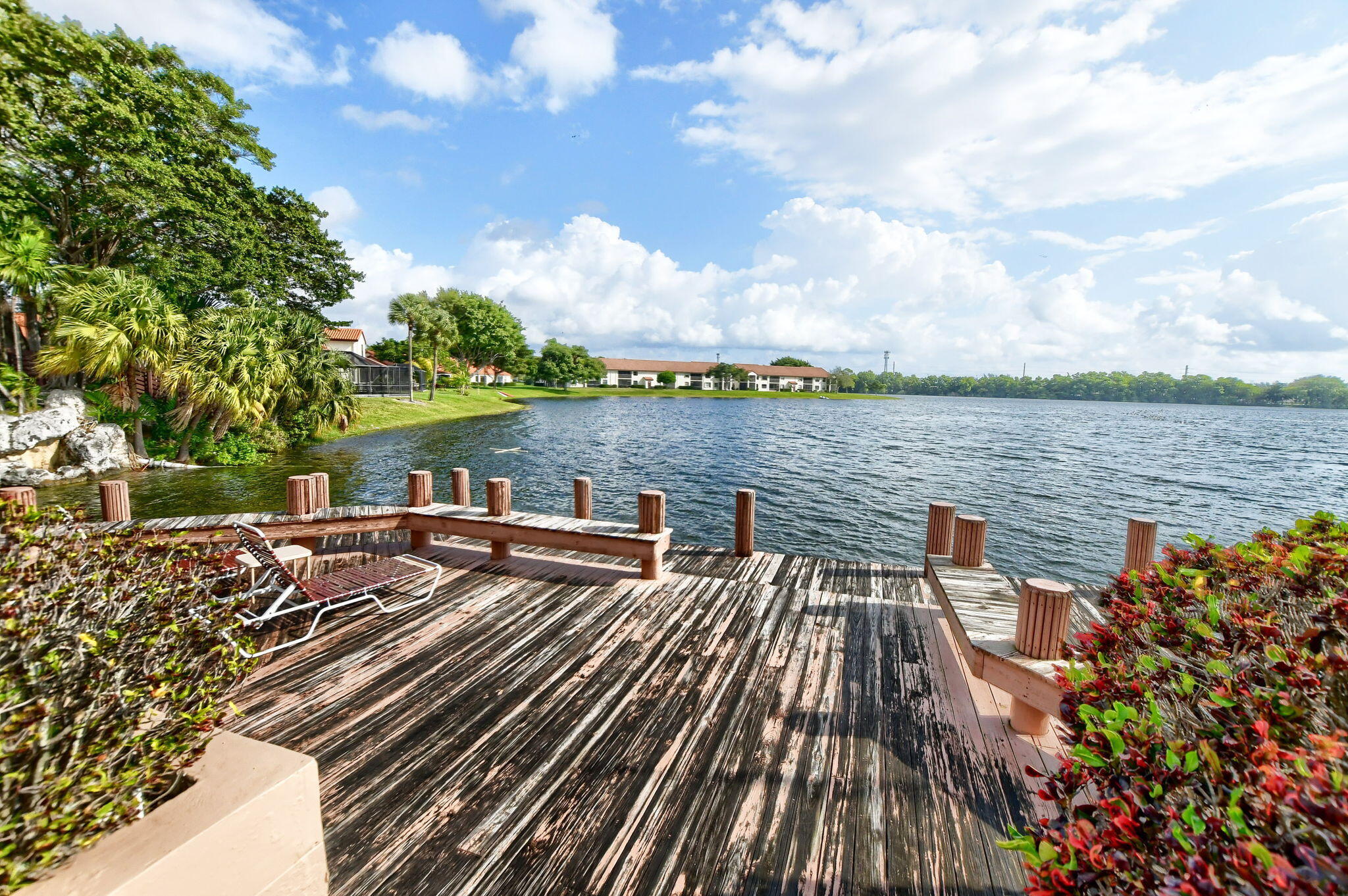 INDEPENDENCE BAY - Residential