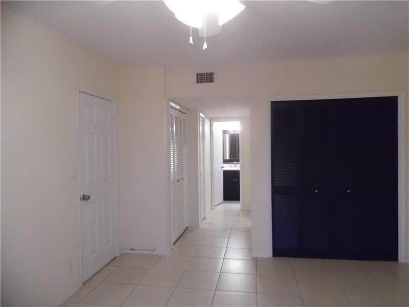 No 8 Palm-Aire Country Cl - Residential Lease