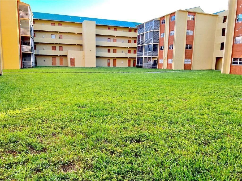 SUNSET HILLS I CONDO - Residential