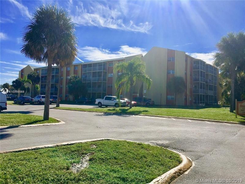 SUNSET HILLS I CONDO - Residential