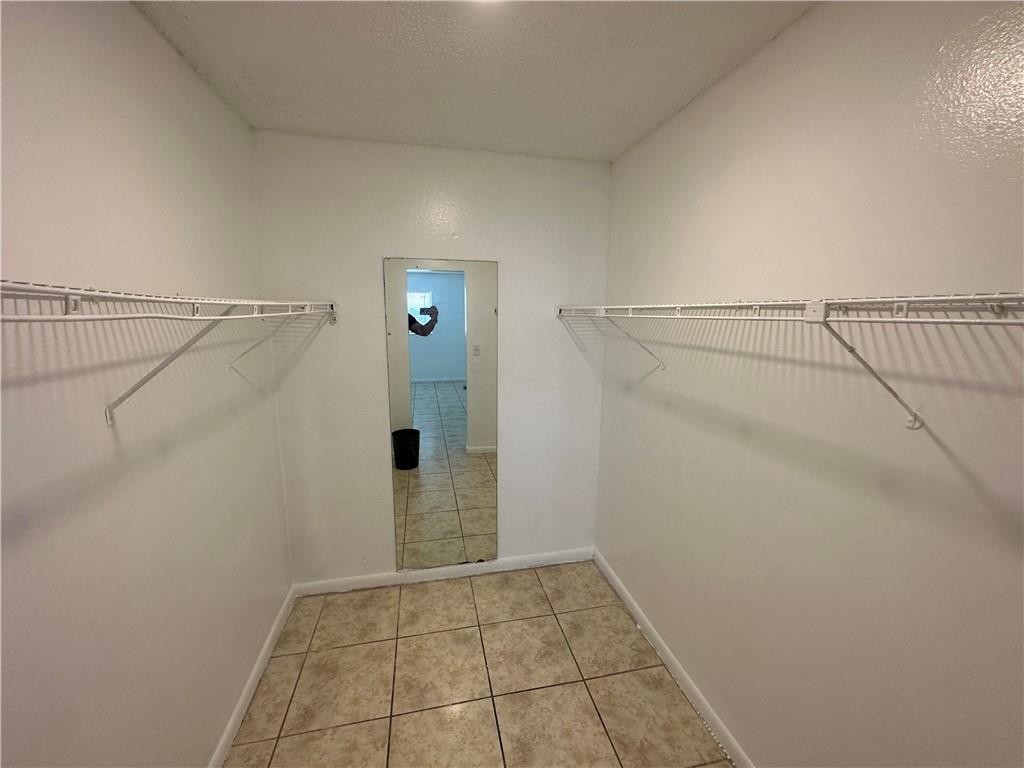 SUNSET HILLS I CONDO - Residential