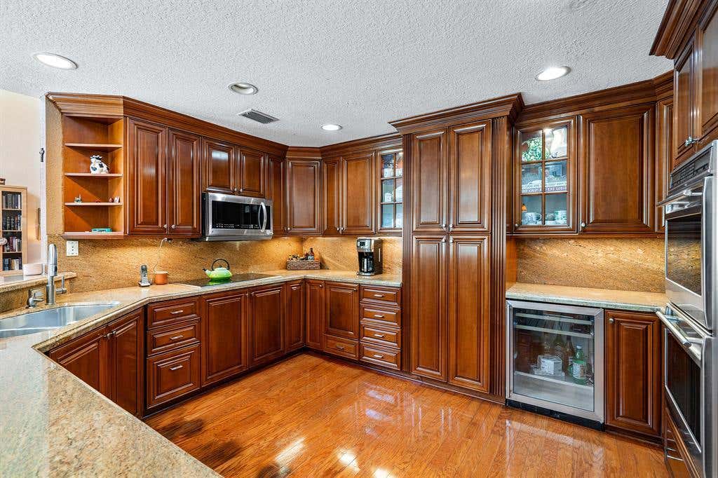 Photo of 10627 WHEELHOUSE Circle, Boca Raton, FL 33428 (MLS # B26060547)