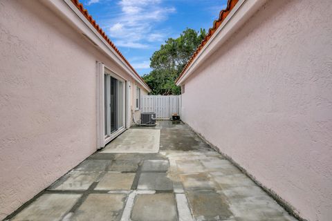 A home in Plantation