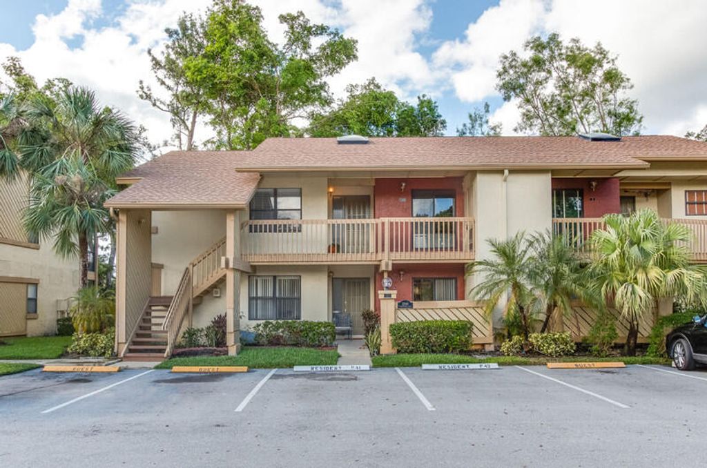 Photo of 12949 Pennypacker Trail #4, Wellington, FL 33414 (MLS # R11152803)