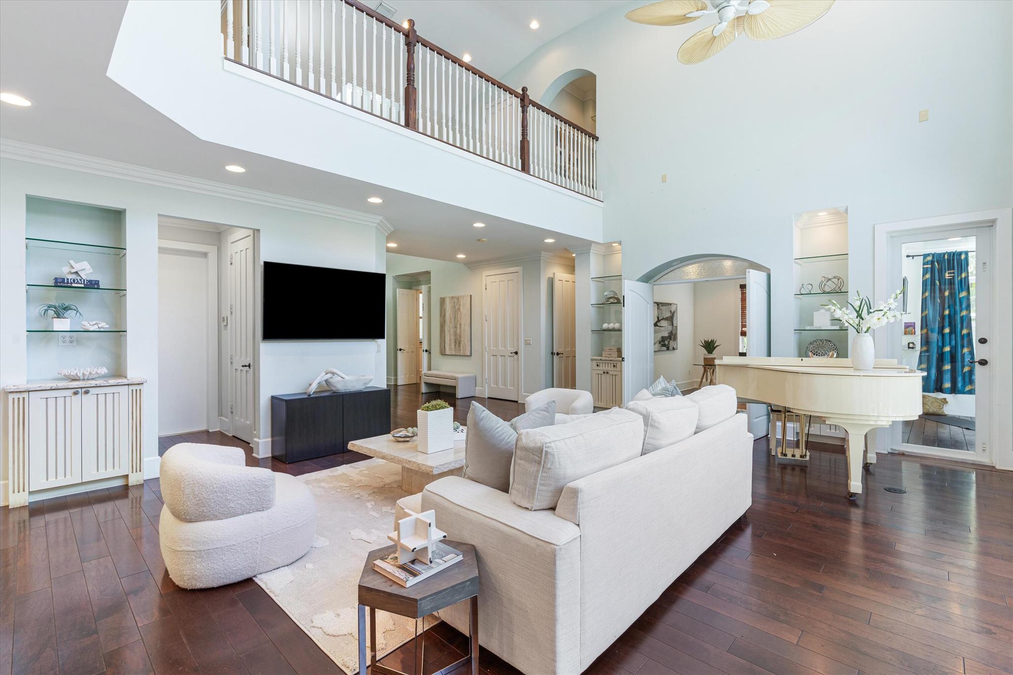 575 NW 7th Street