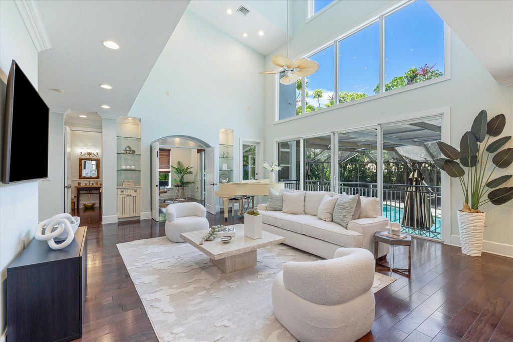 Photo of 575 NW 7th Street, Boca Raton, FL 33432 (MLS # R11106916)