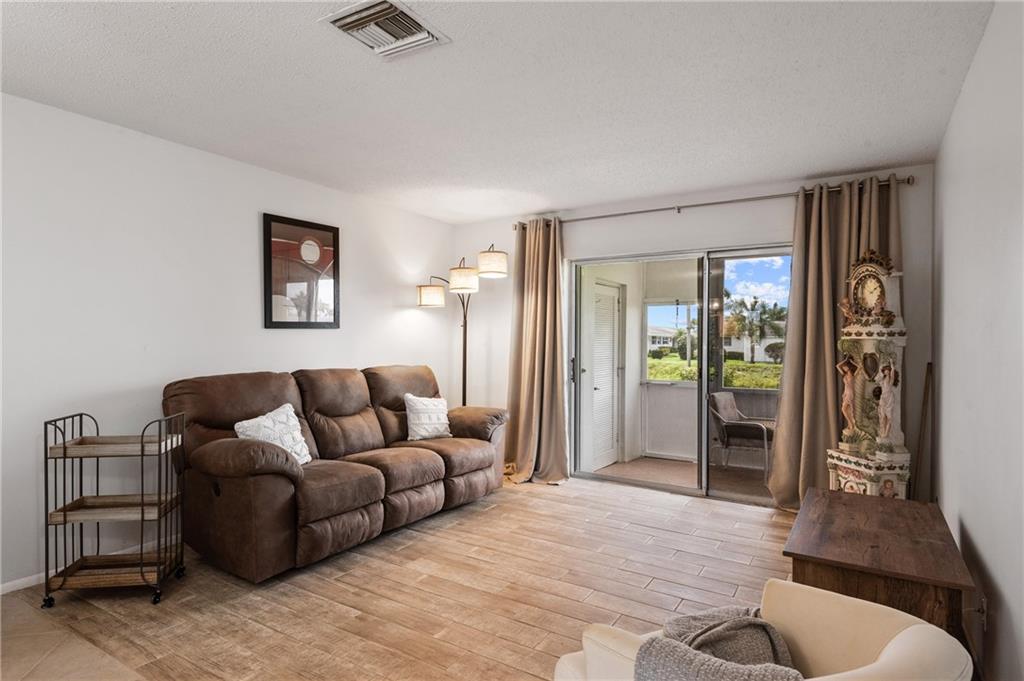 Dudley Villas West - Residential