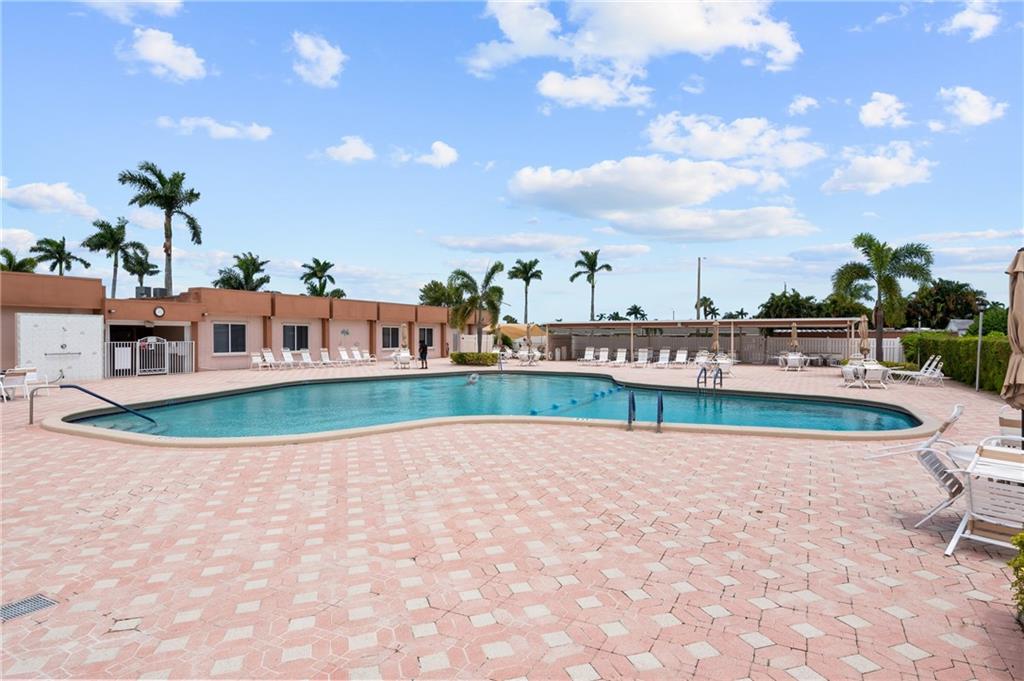 Dudley Villas West - Residential