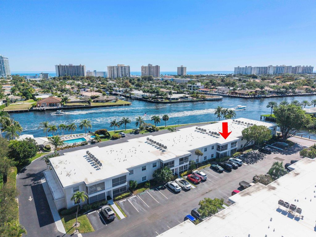 Photo of 6517 Bay Club Drive #4, Fort Lauderdale, FL 33308 (MLS # B26023933)
