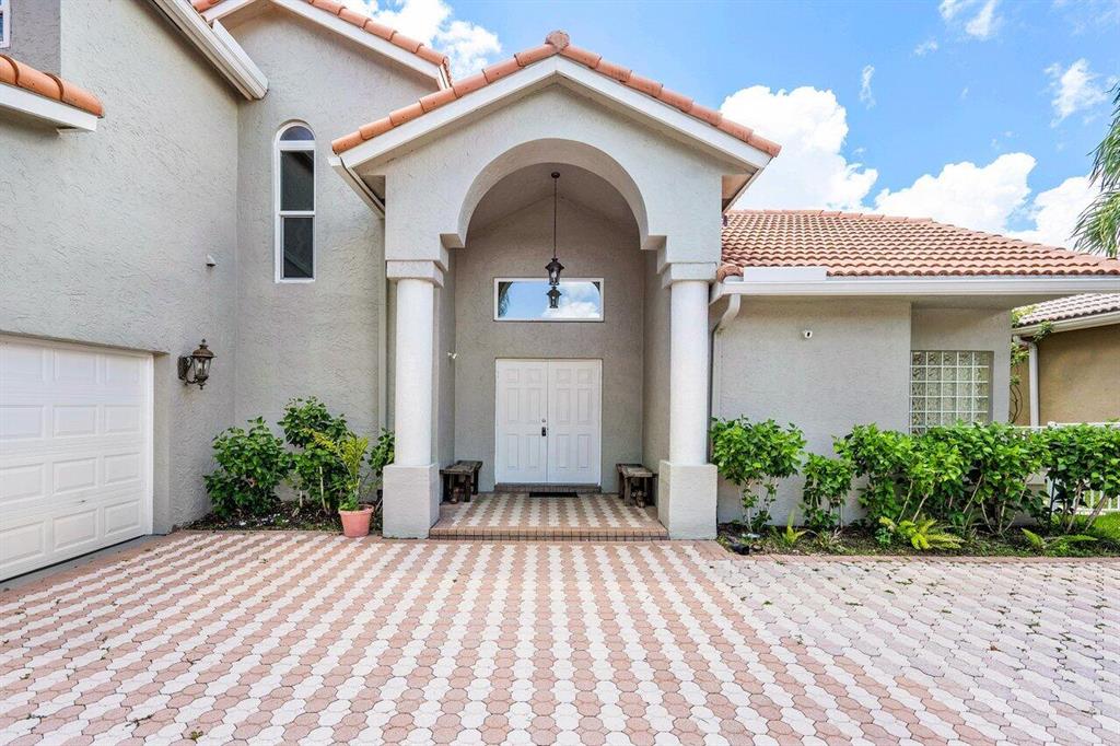 SONATA AT MISSION BAY - Residential