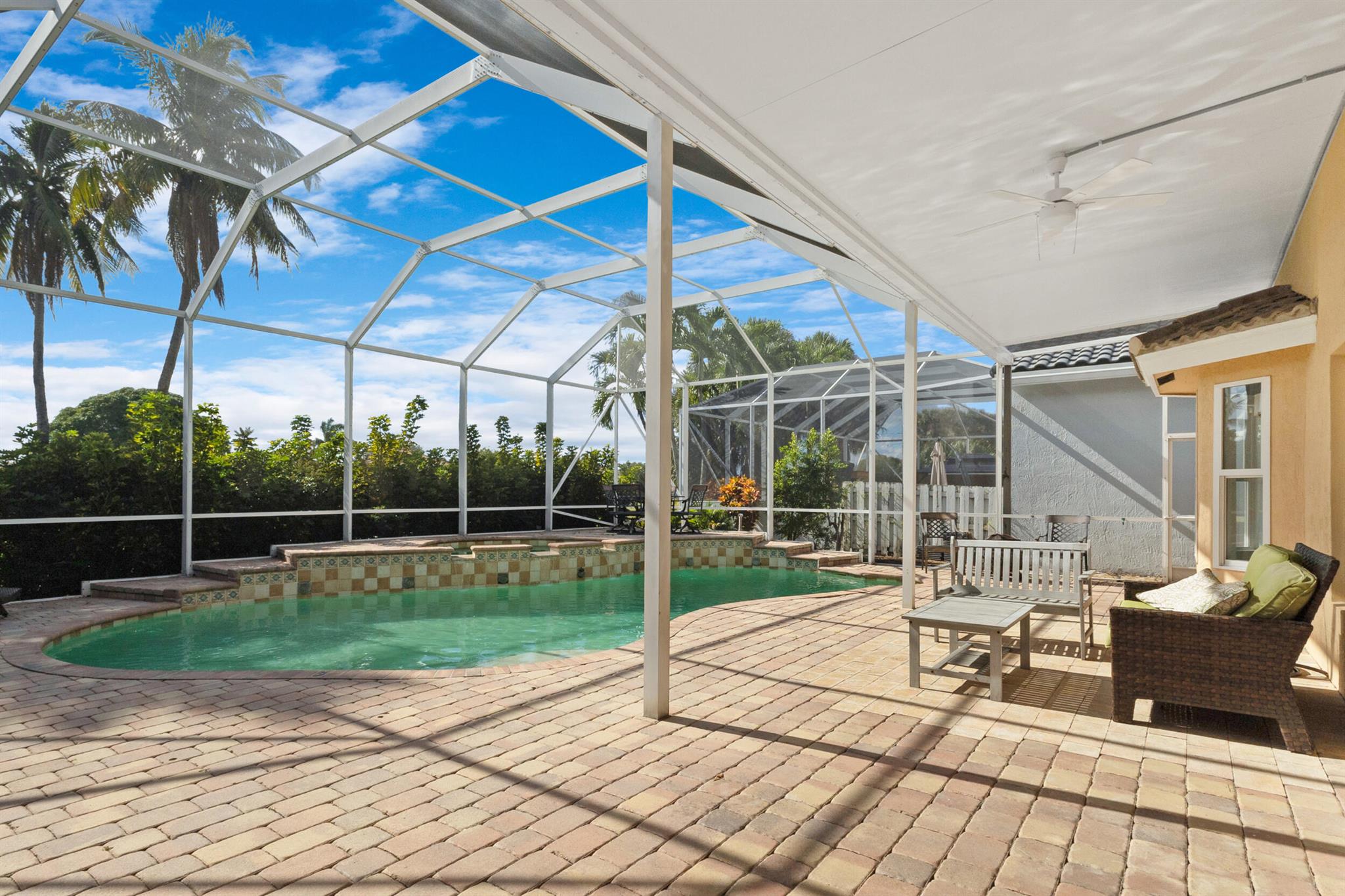 WINSTON TRAILS PAR 1 - Residential