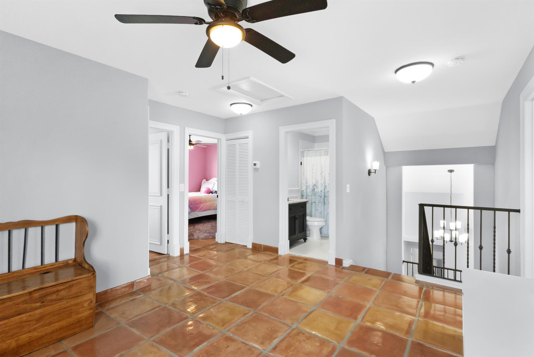 WINSTON TRAILS PAR 1 - Residential