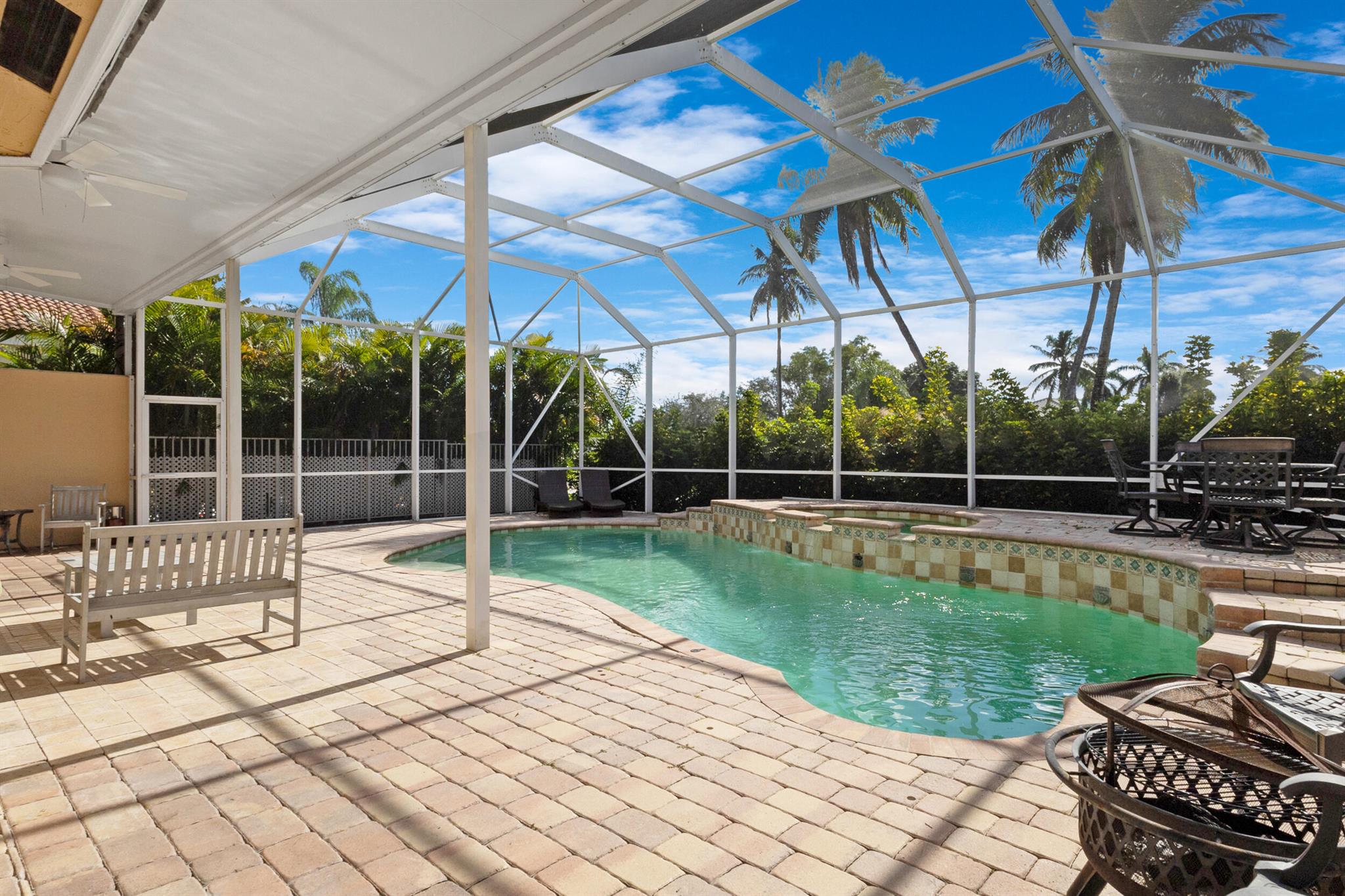 WINSTON TRAILS PAR 1 - Residential