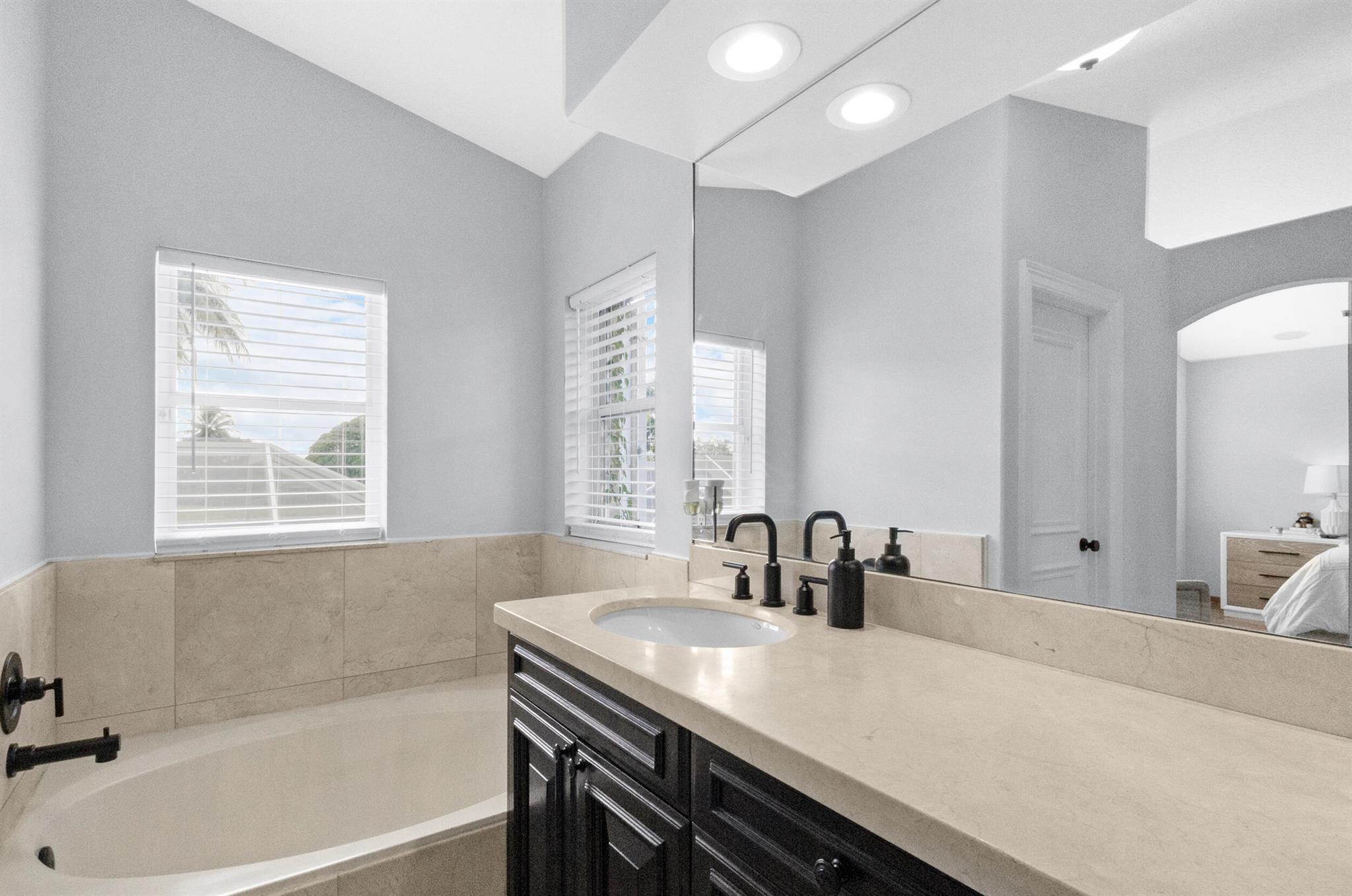 WINSTON TRAILS PAR 1 - Residential