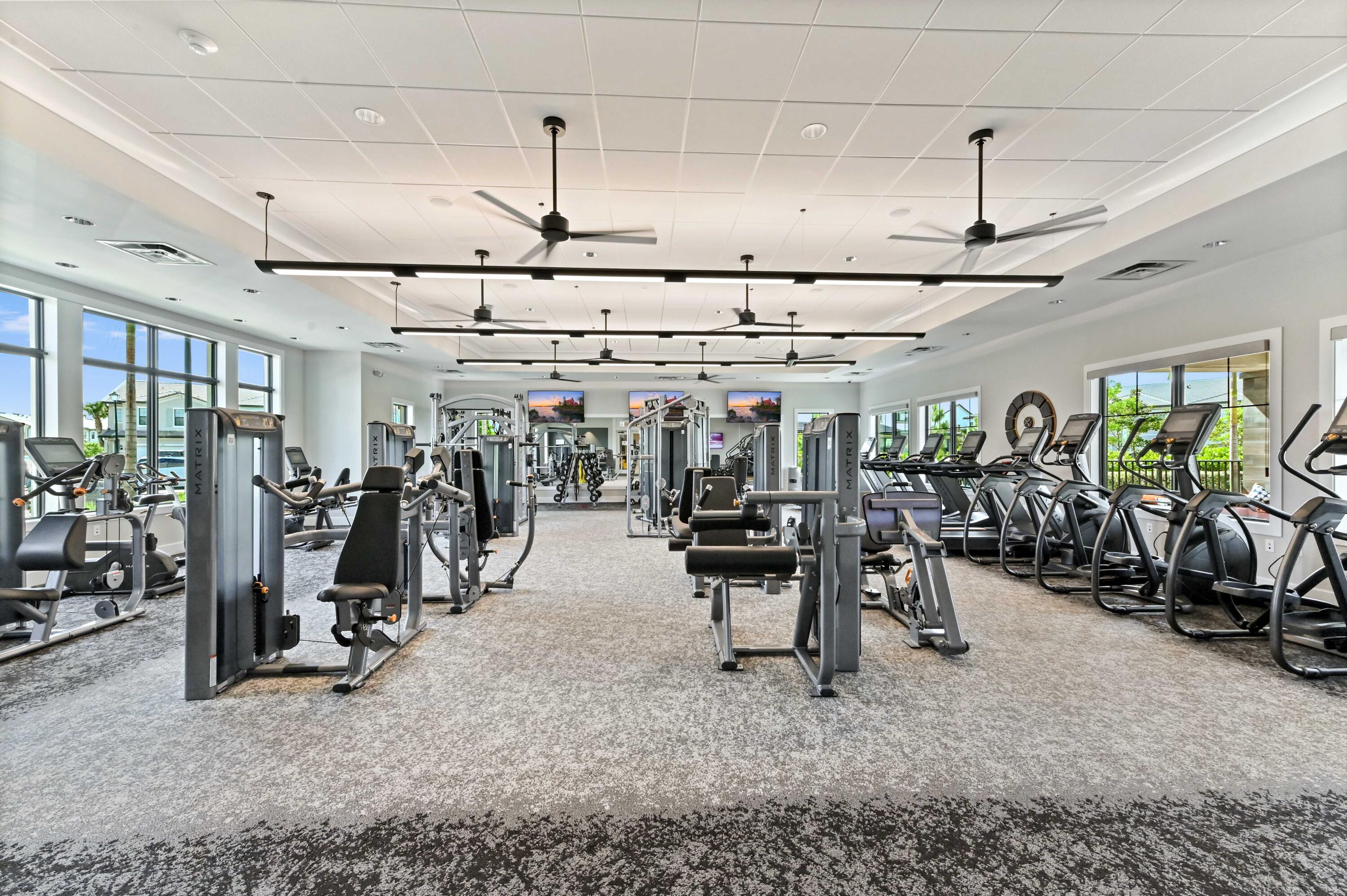 OAK TREE - Residential