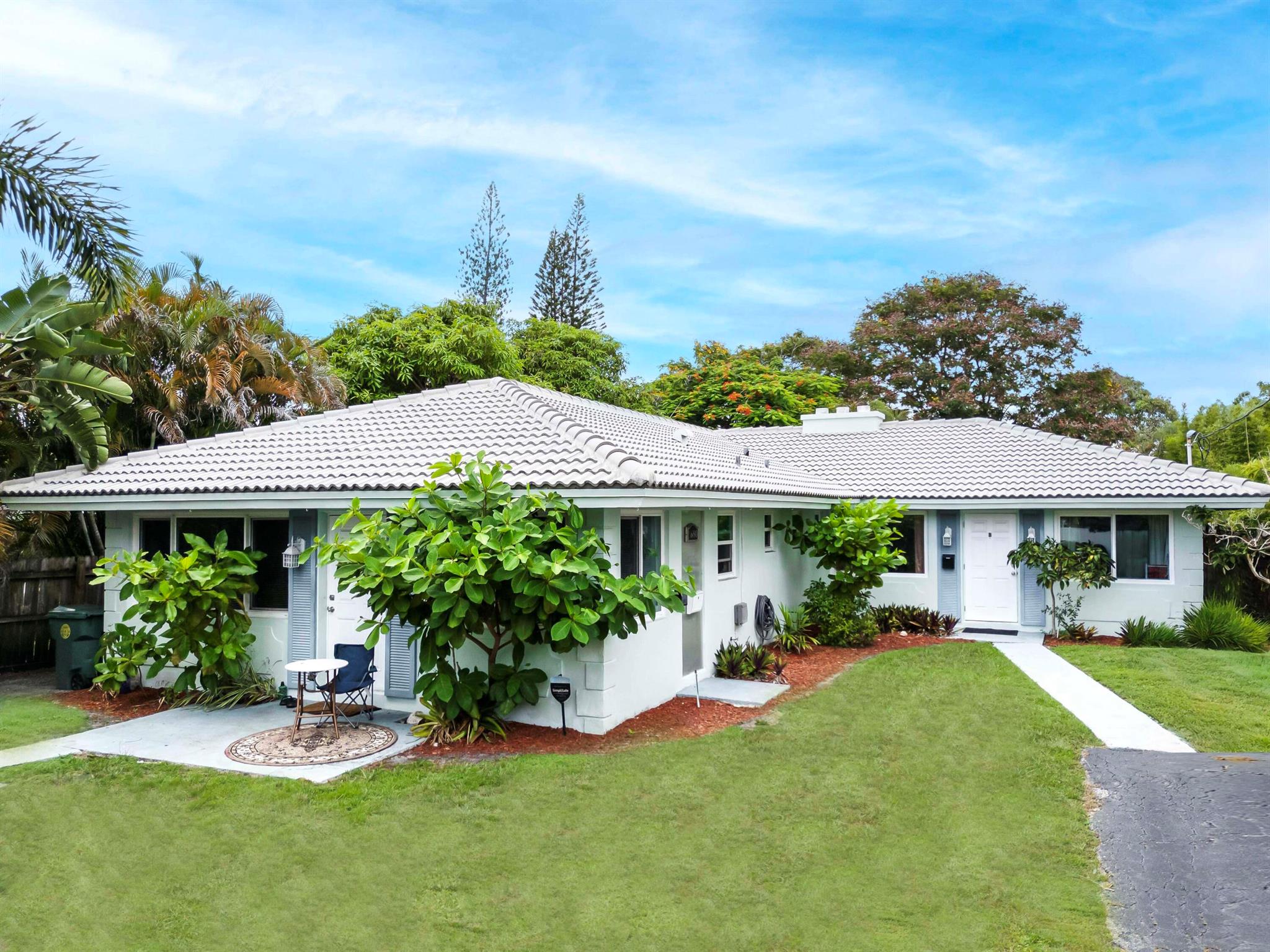 OAKLAND PARK SECOND ADD - Residential Income