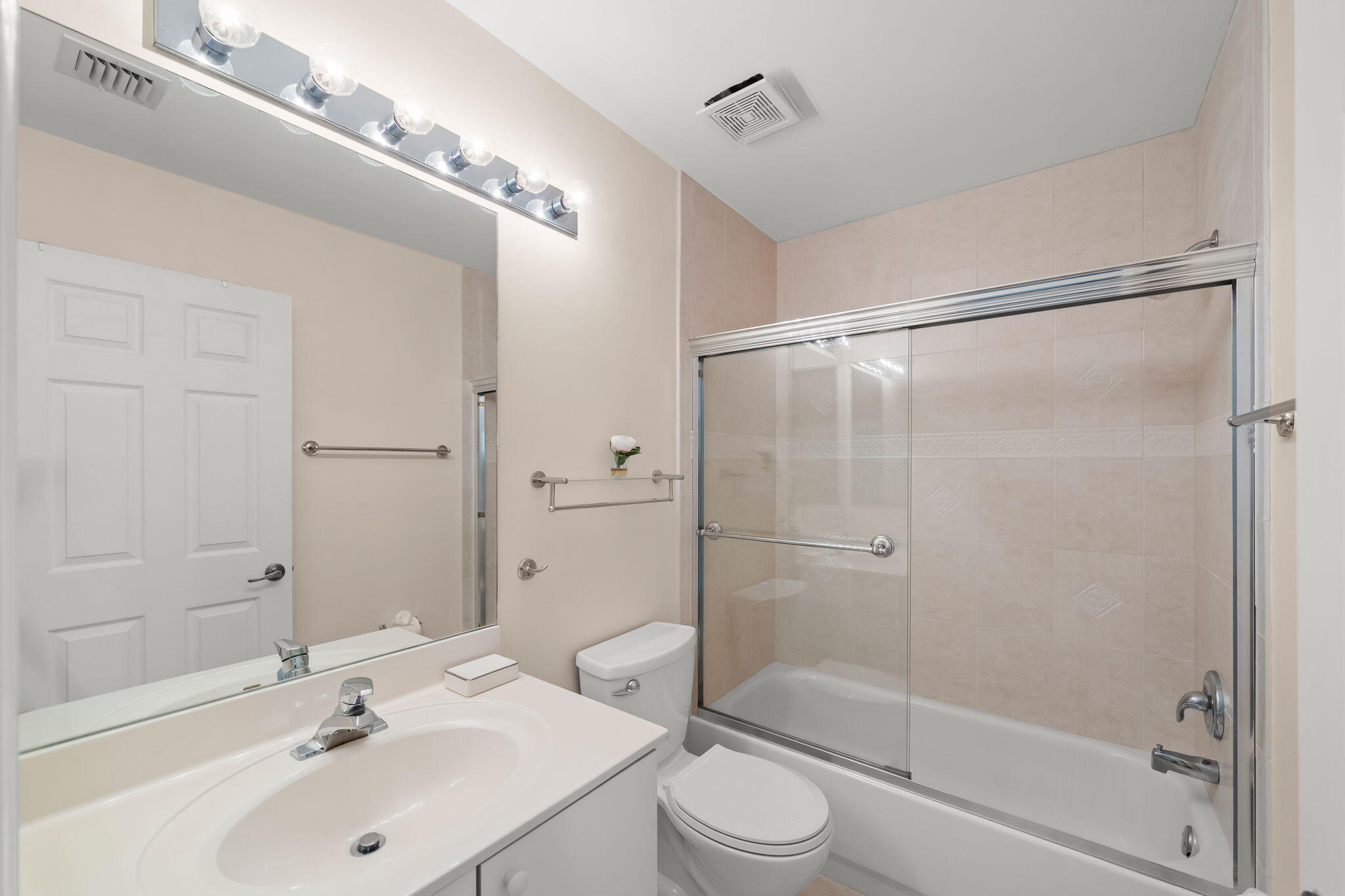 MIZNER POINTE OF BOCA VIA ANCHO - Residential