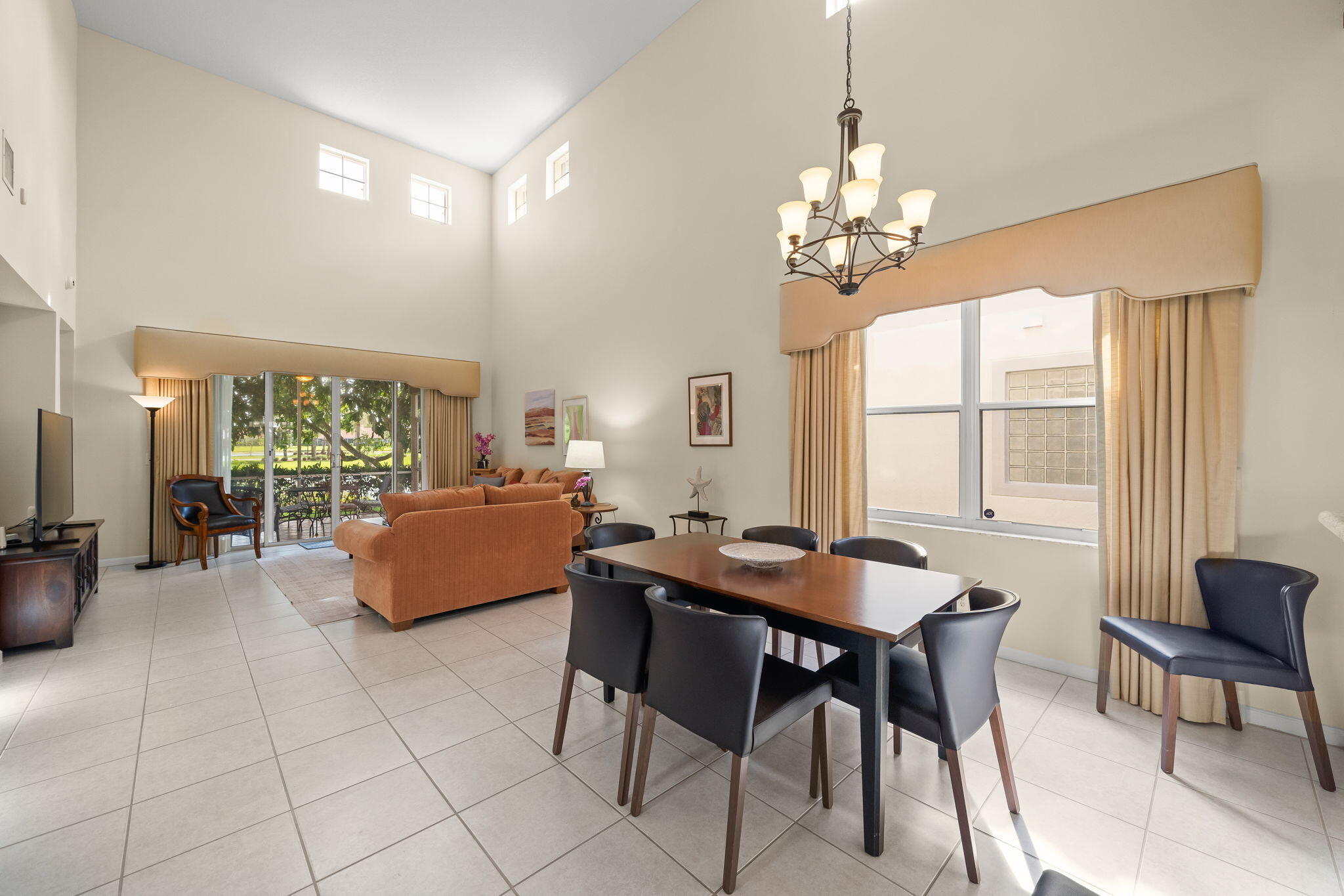 MIZNER POINTE OF BOCA VIA ANCHO - Residential