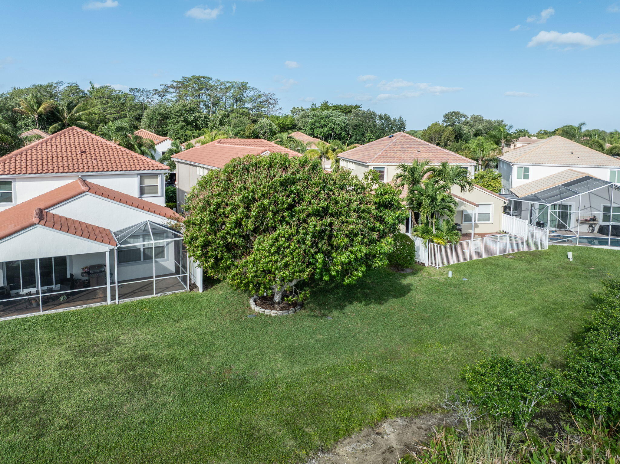 MIZNER POINTE OF BOCA VIA ANCHO - Residential