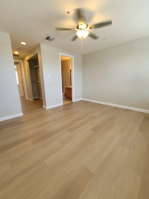 Tiny photo for 590 AMADOR Lane #6, West Palm Beach, FL 33401 (MLS # B26088588)