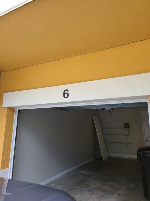 Tiny photo for 590 AMADOR Lane #6, West Palm Beach, FL 33401 (MLS # B26088588)