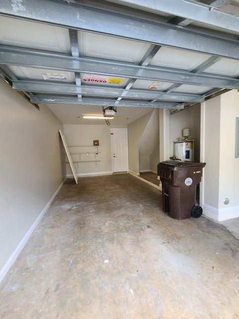Tiny photo for 590 AMADOR Lane #6, West Palm Beach, FL 33401 (MLS # B26088588)