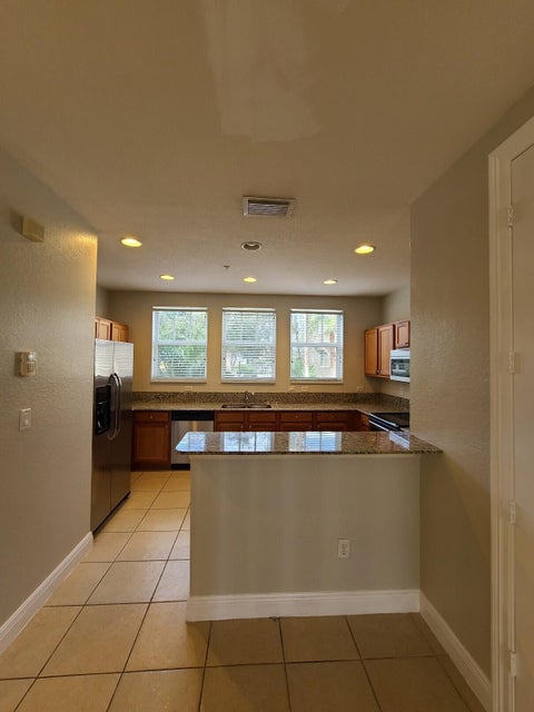 Tiny photo for 590 AMADOR Lane #6, West Palm Beach, FL 33401 (MLS # B26088588)