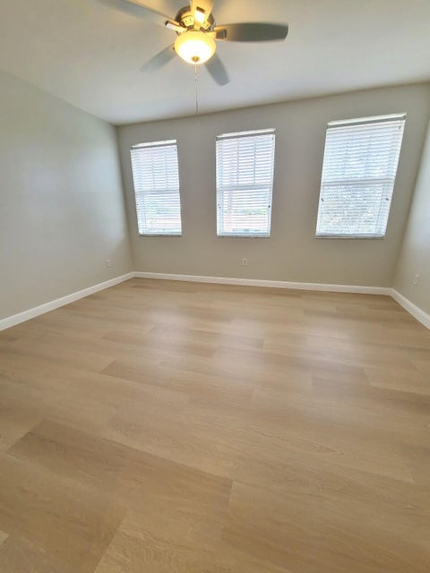 Tiny photo for 590 AMADOR Lane #6, West Palm Beach, FL 33401 (MLS # B26088588)