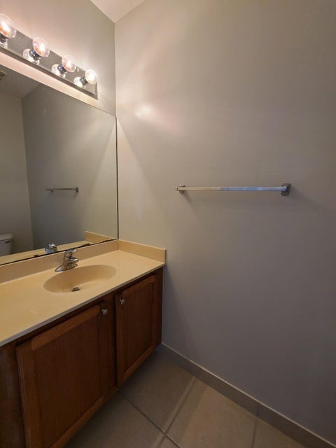 Tiny photo for 590 AMADOR Lane #6, West Palm Beach, FL 33401 (MLS # B26088588)