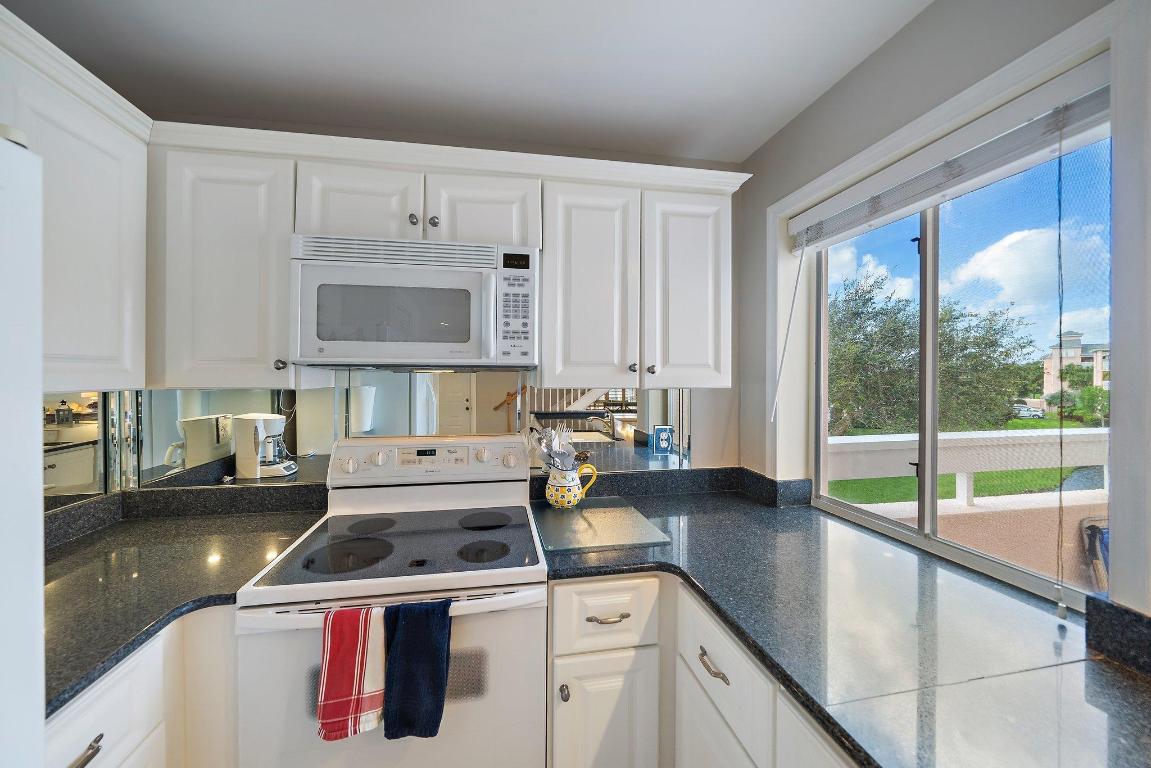 JUPITER BAY ONE THRU SIX CONDO - Residential Lease