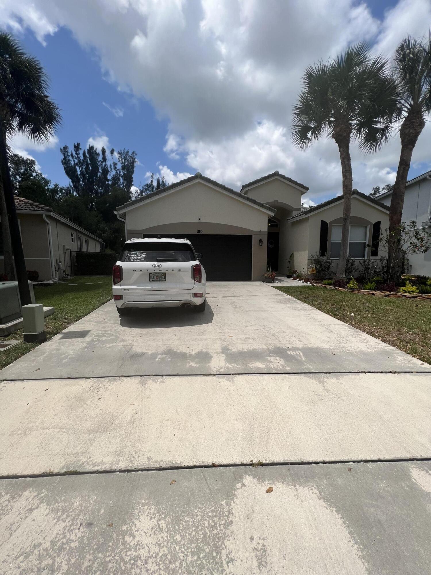 180 Seminole Lakes Drive