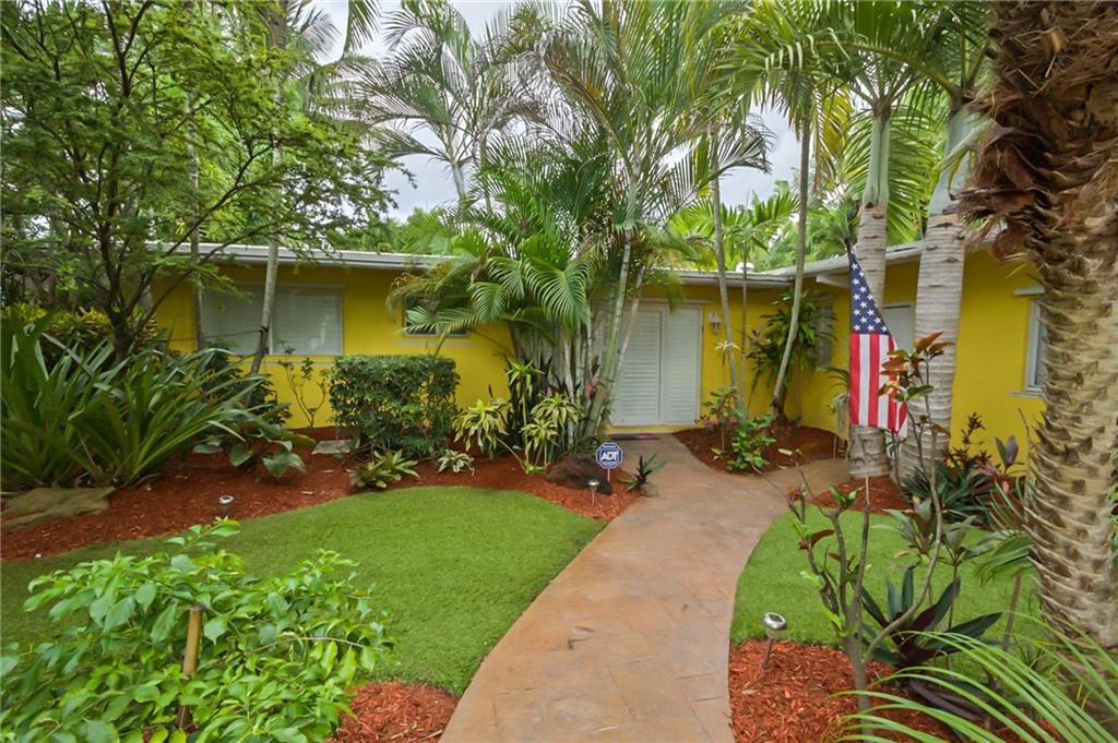 Lauderdale Isles 2 35-32 - Residential