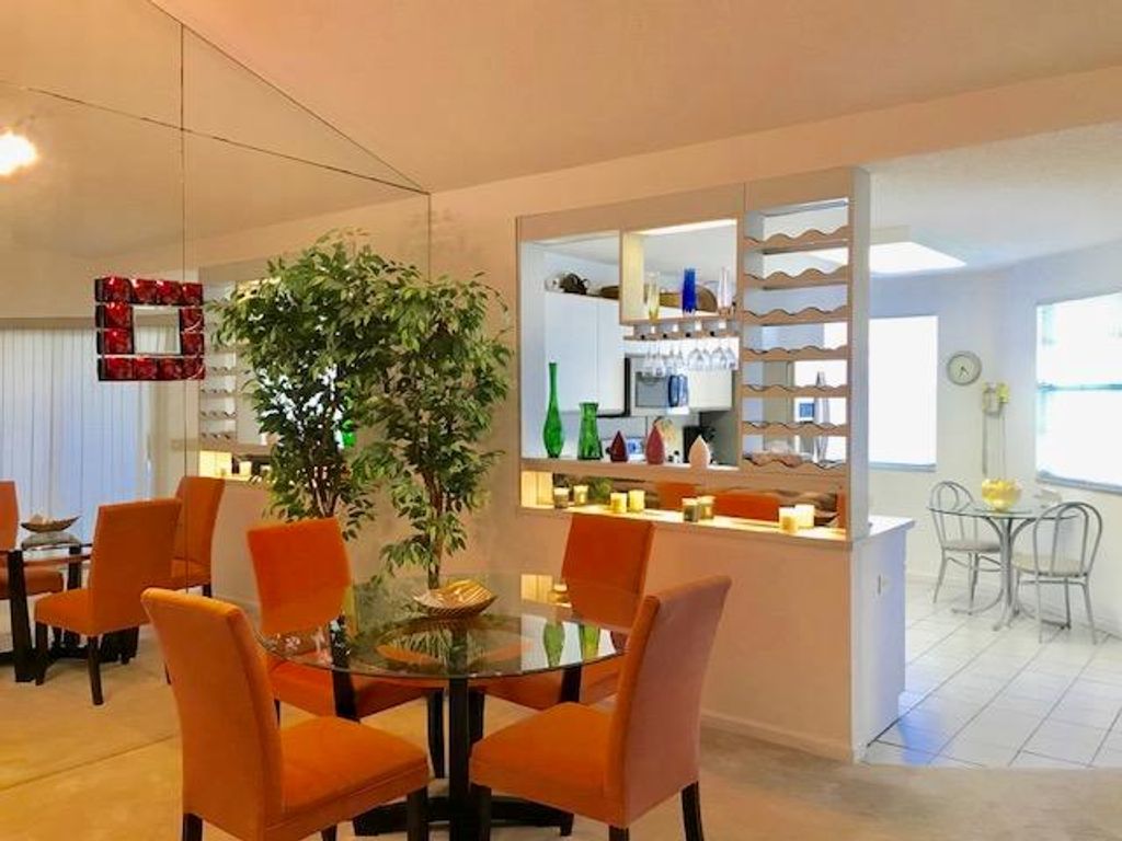 Photo of 6593 Via Regina, Boca Raton, FL 33433 (MLS # R11123051)