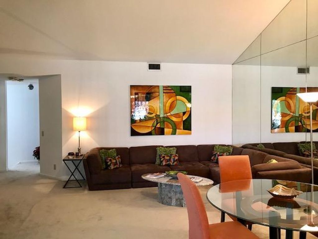 Photo of 6593 Via Regina, Boca Raton, FL 33433 (MLS # R11123051)