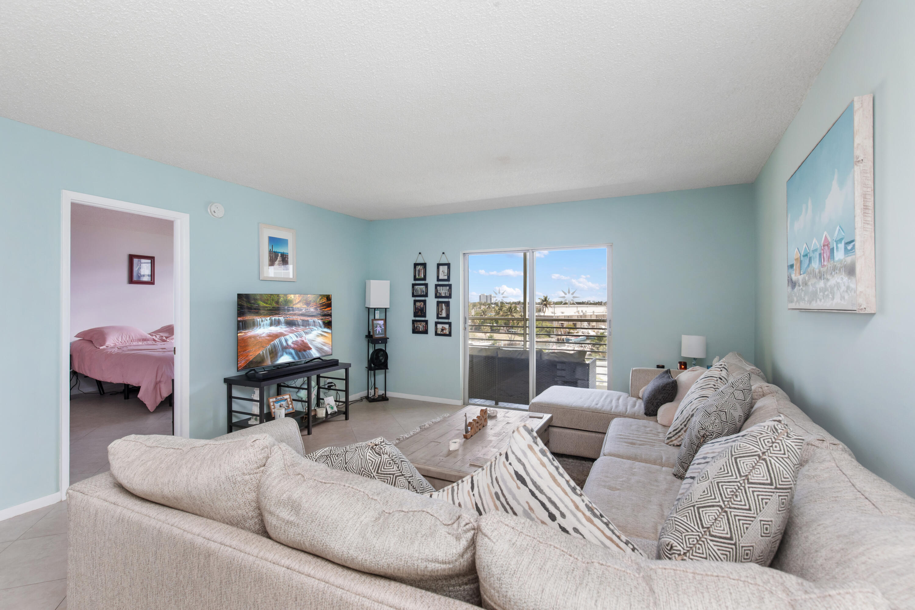 GARDEN AIRE VILLAGE SEA HAVEN - Residential