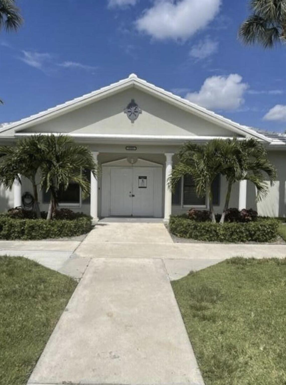 WHITEHALL CONDO OF THE LA - Residential Lease